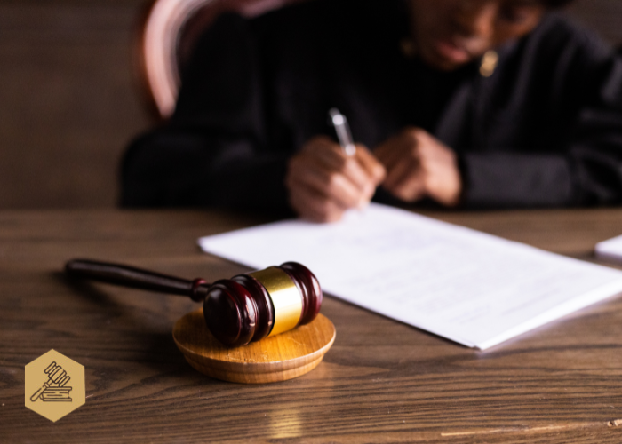 فرق معامله فضولی با مستحق للغیر بودن